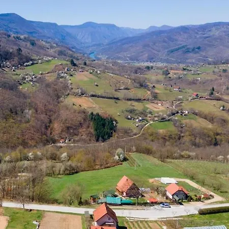 Casa vacanze Raj Macevine