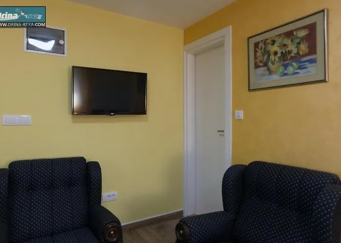 Raj Macevine Дом отдыха Баина-Башта